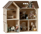 Mouse hole Farmhouse