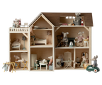 Mouse hole Farmhouse