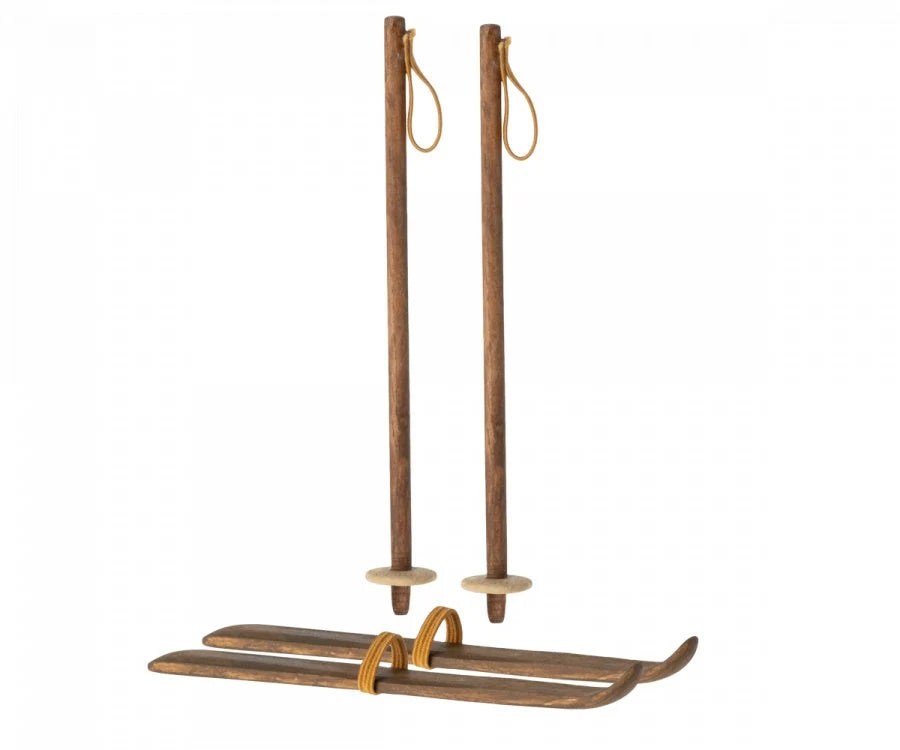Ski & Poles Set, Mom & Dad Mouse