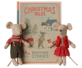 Christmas twin mice, Little sister and brother in book