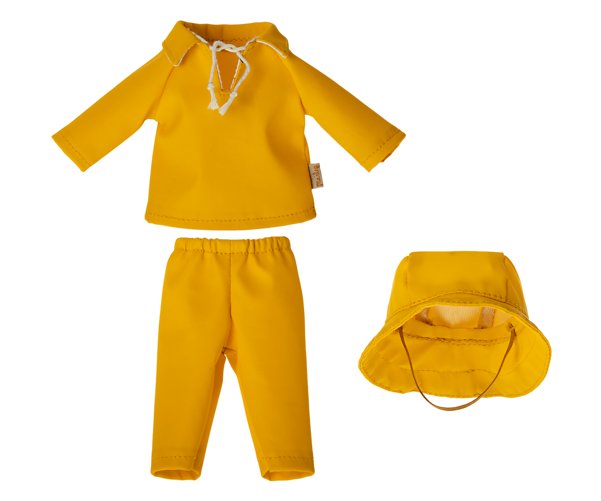 Maileg Rainwear with Hat - Teddy Dad