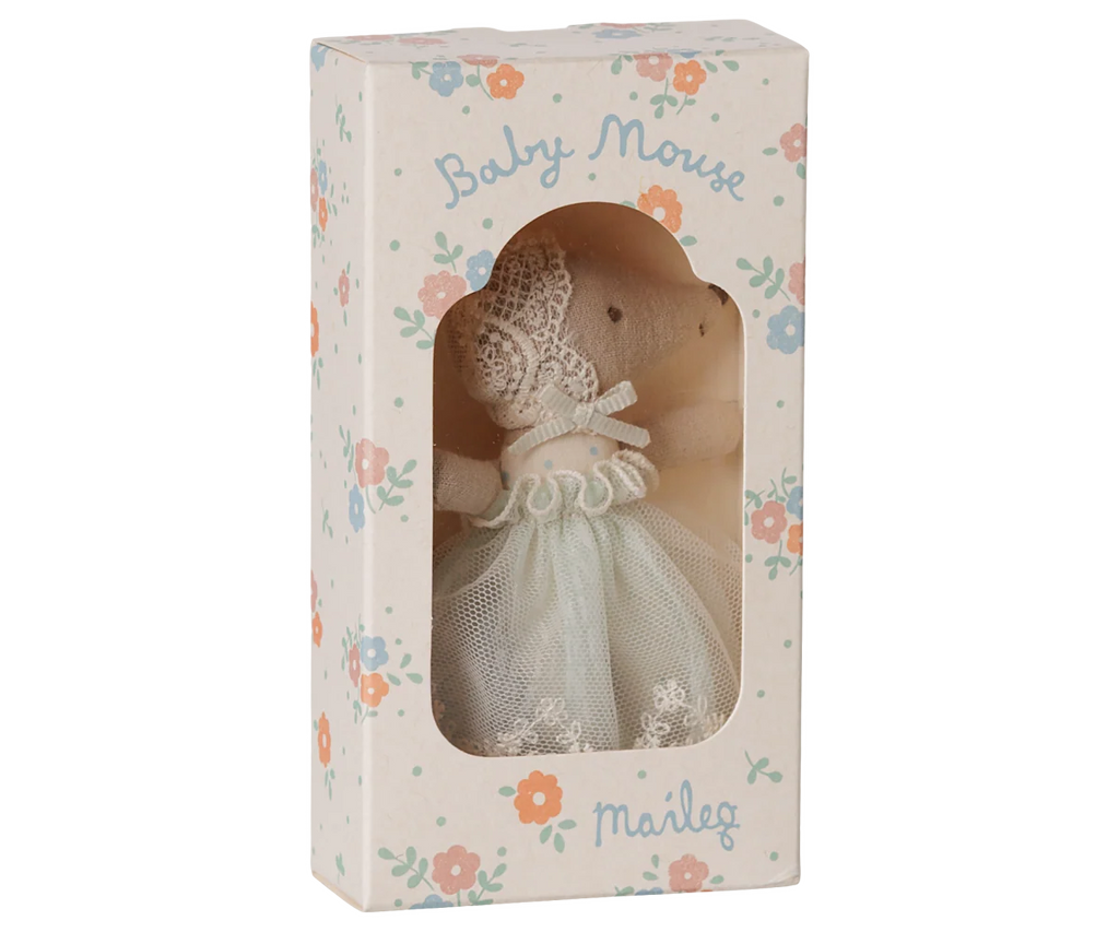 Baby mouse in gown - Mint